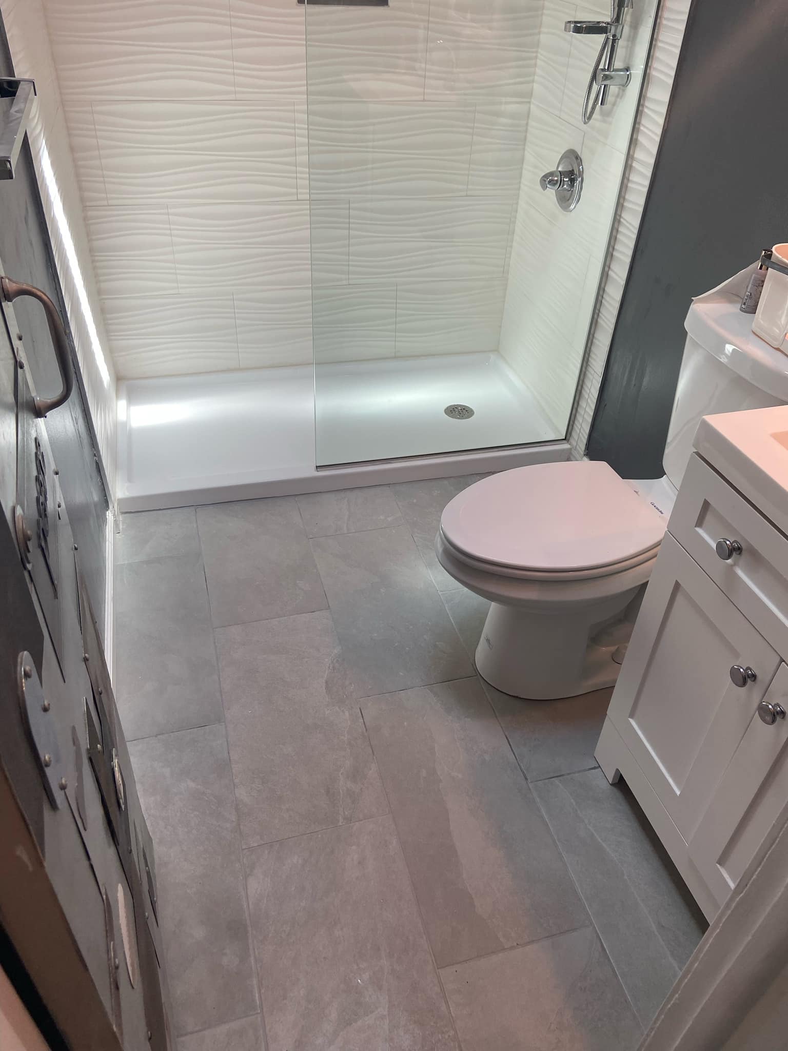 picture of bathroom renovation